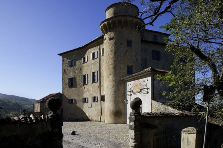 camper colline tortonesi: castello