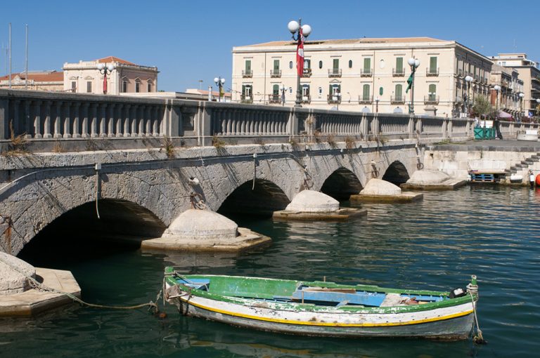 A spasso per Siracusa: ponte Ortigia