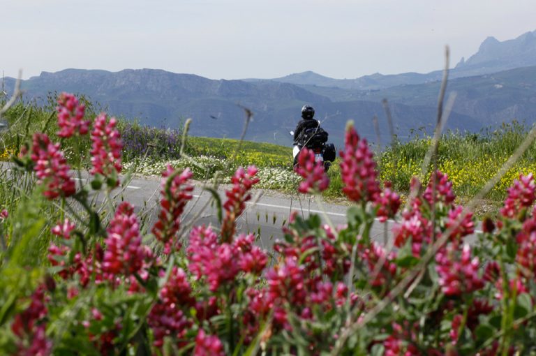 Sicilia in moto coast to coast: monti Sicani