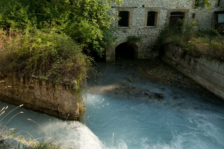 Sorgenti Lavino: mulino