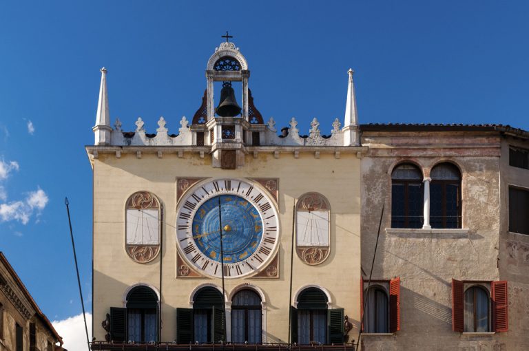 Bassano del Grappa: orologio
