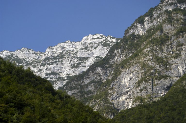 Cadini del Brenton e cascata della Soffia: cime rocciose