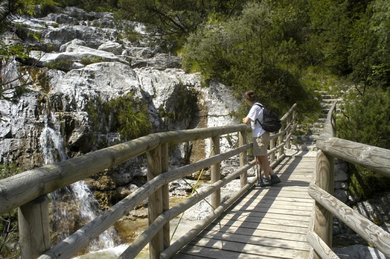 Cadini del Brenton e cascata della Soffia: ponte
