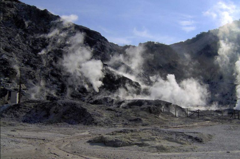 Campi Flegrei: fumarole