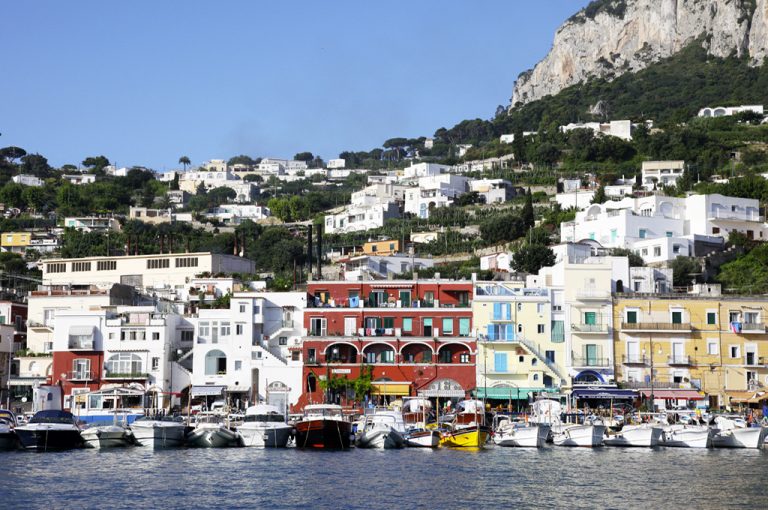 Capri in un weekend: marina Grande