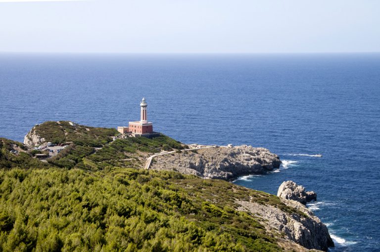 Capri in un weekend: faro