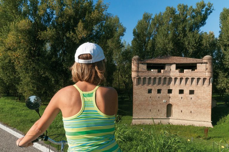 Ciclabile destra Po: Rocca Possente