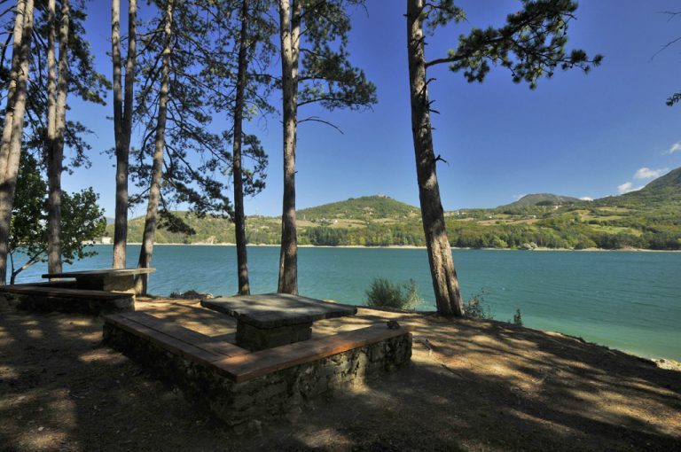 Ponte Venturina - Lago Brasimone: area pic-nic
