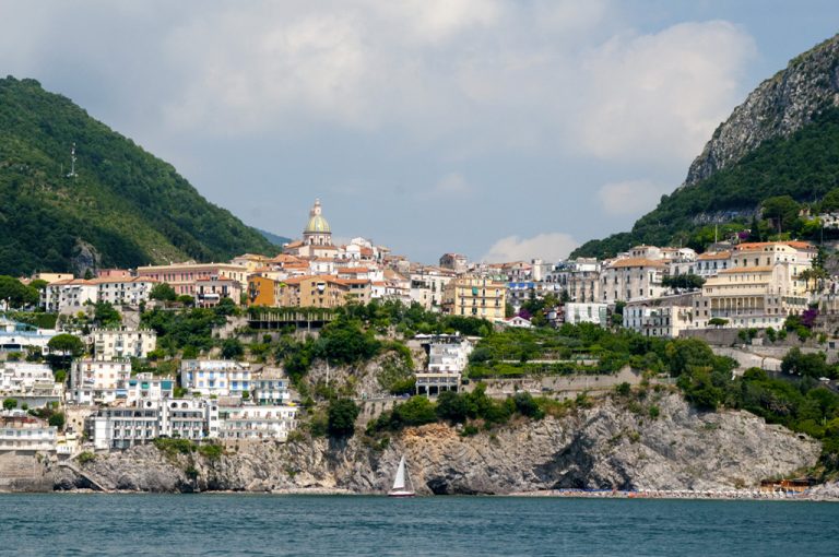 I colori della costiera amalfitana: Vietri sul mare