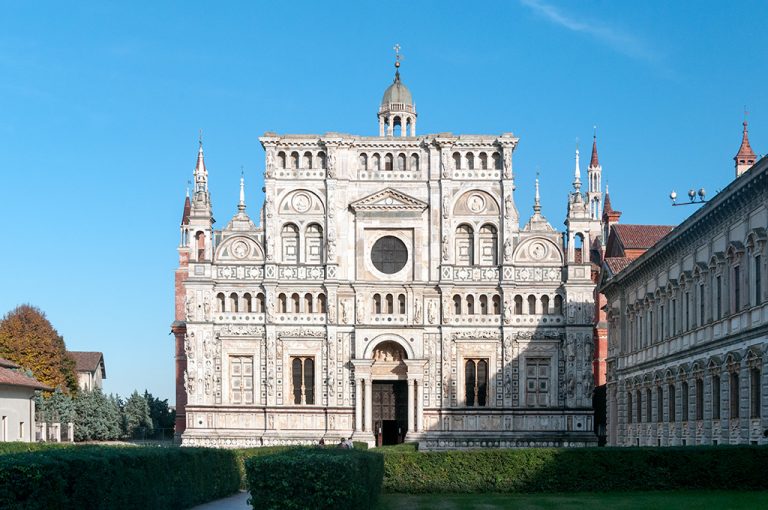 In bici lungo il Naviglio Pavese:la Certosa