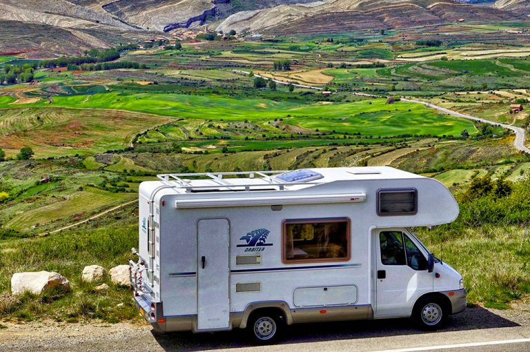 In camper sulle colline del Chianti