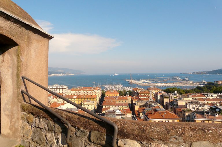moto Golfo dei Poeti: La Spezia
