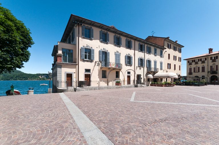 lago Maggiore: Arona