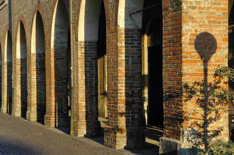 Lodi: portici