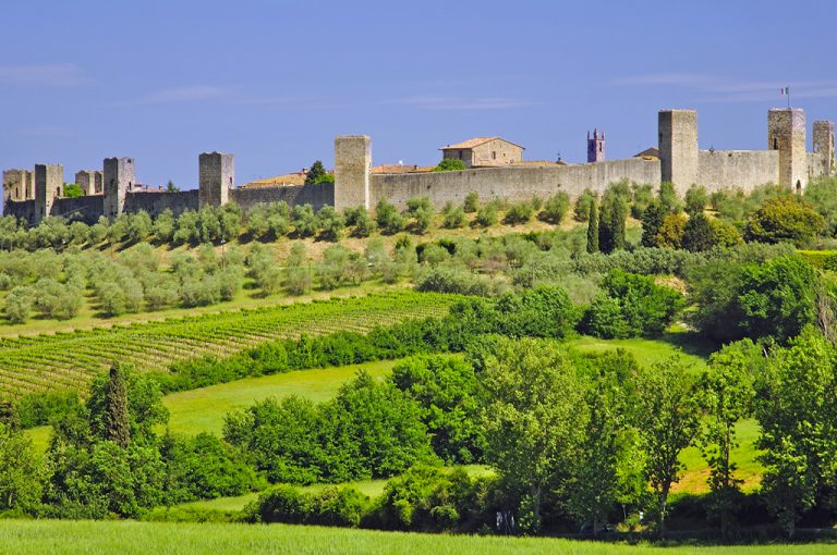 Monteriggioni: cinta muraria