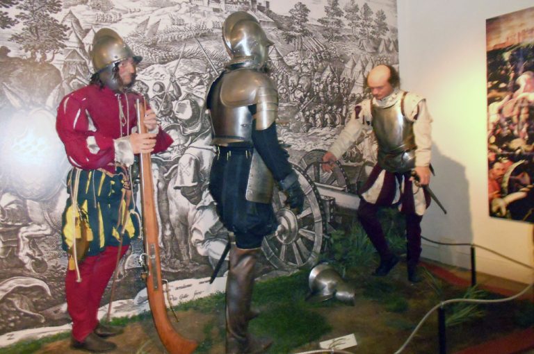 Monteriggioni: museo armi