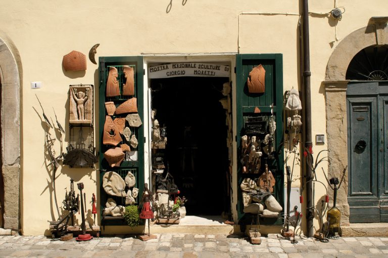 San leo: bottega ferro