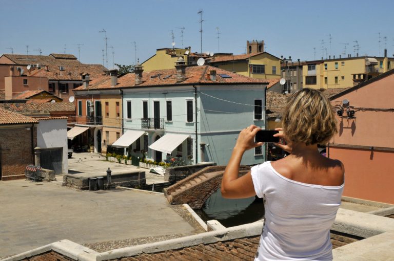 Comacchio: scorcio sul borgo