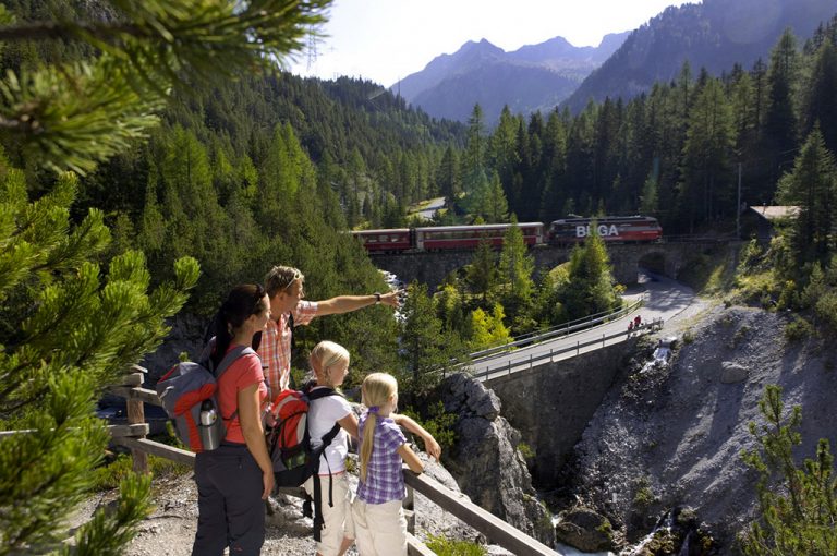 Trenino del Bernina: sentiero Albula