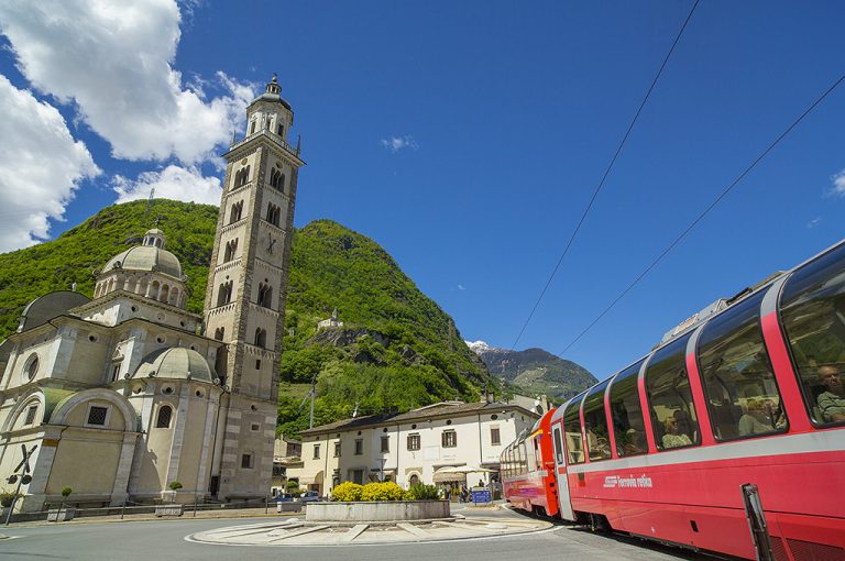 Trenino del Bernina: piazza Tirano