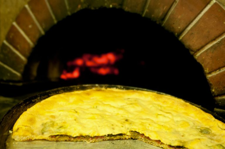 Sarzana: focaccia