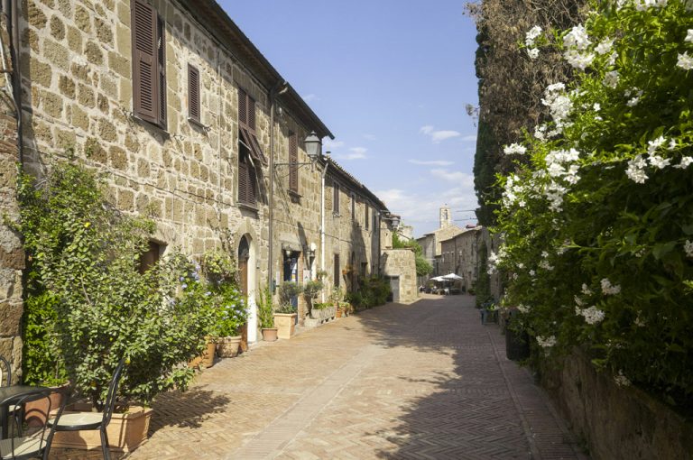 Sovana