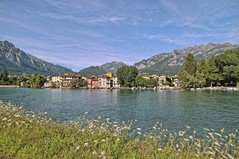 A lecco, sulle tracce dei promessi sposi: Pescarenico