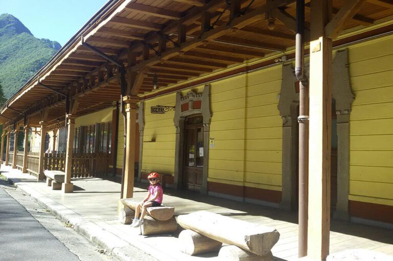 Ciclabile val brembana: stazione San Pellegrino Terme