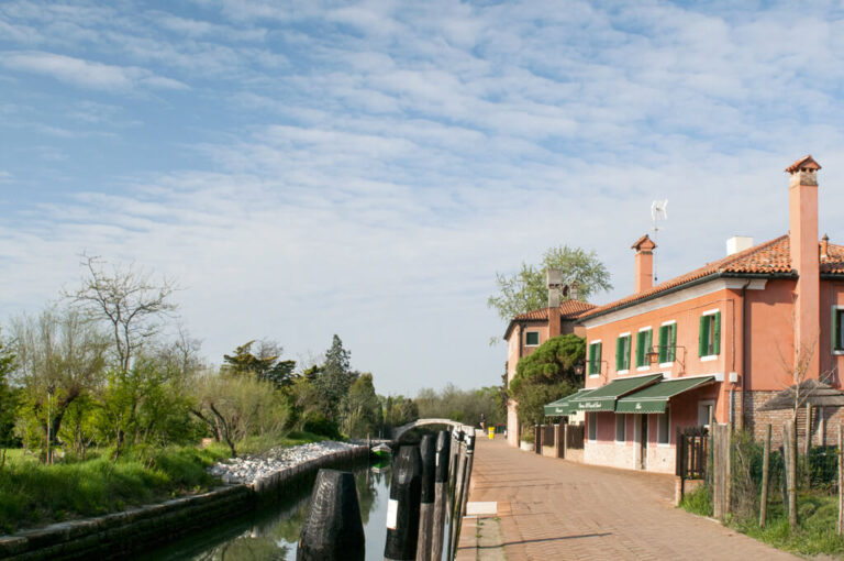 Murano, burano e torcello: verso Torcello