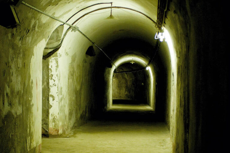 Forte montecchio nord: interno di un camminamento