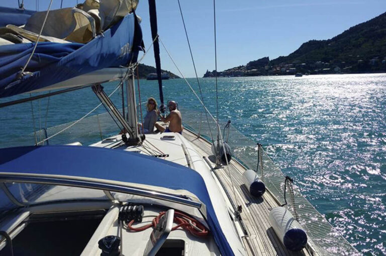 Mure a dritta weekend in barca a vela tra portovenere e le cinque terre