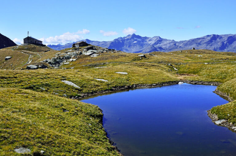 5 laghetti da non perdere in valchiavenna: lago Emet