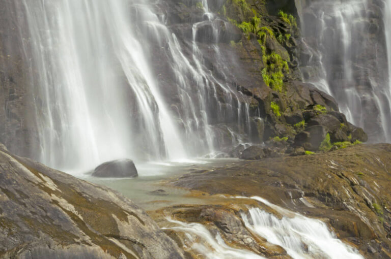 Chiavenna e i piccoli borghi acqua fraggia