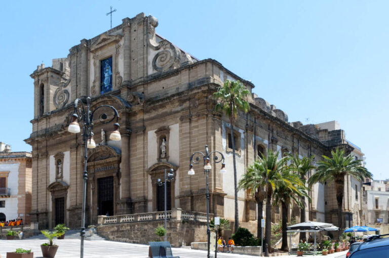 Sciacca: basilica Santa Maria del Soccorso