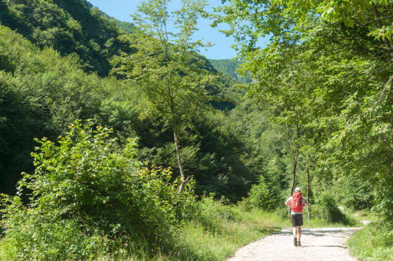 Valle dei mulini: inizio mulattiera