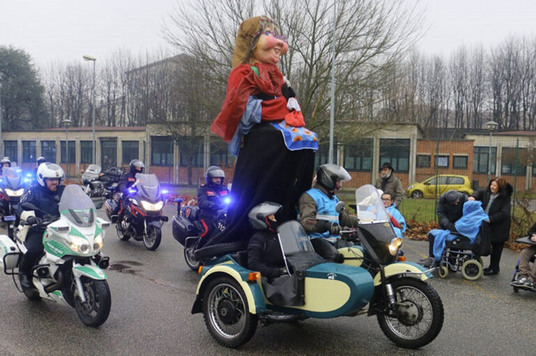 Befana benefica motociclistica