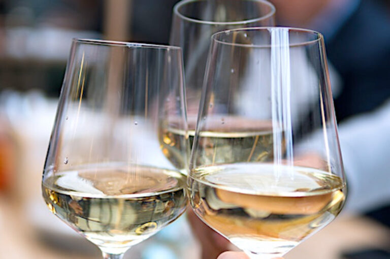 Perbacco! che bianchi