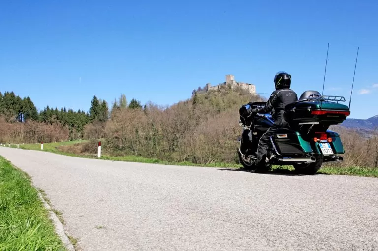 Gita al lago di Levico e al lago di Caldonazzo: castello di pergine