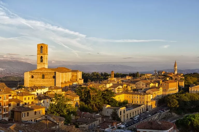 Camper Umbria e Marche: Perugia