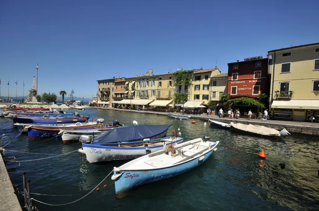 Lazise: porticciolo