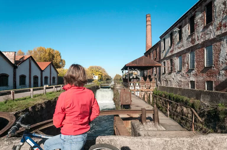 5 idee weekend in bici: In bici lungo il naviglio pavese