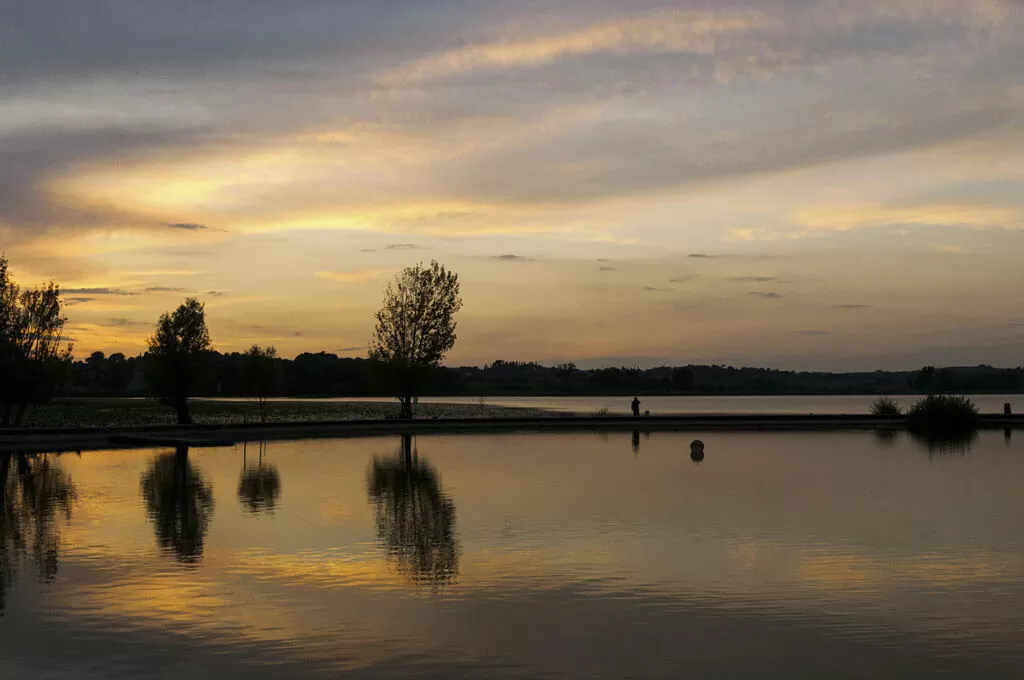 Un giro attorno a chiusi : tramonto sul lago di Chiusi