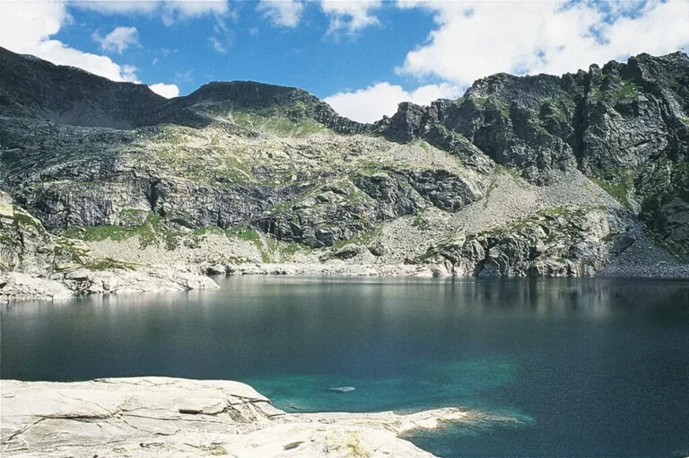 5 laghetti da non perdere in valchiavenna: lago del Truzzo