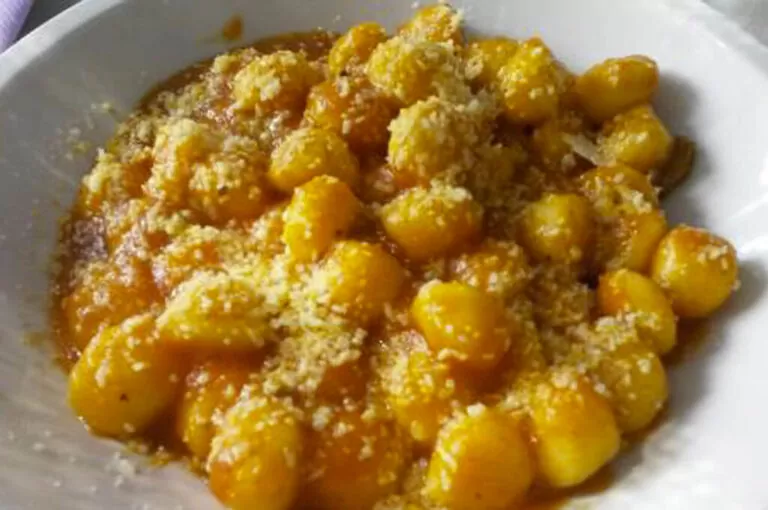 Sagra degli gnocchi al ragu di castrato