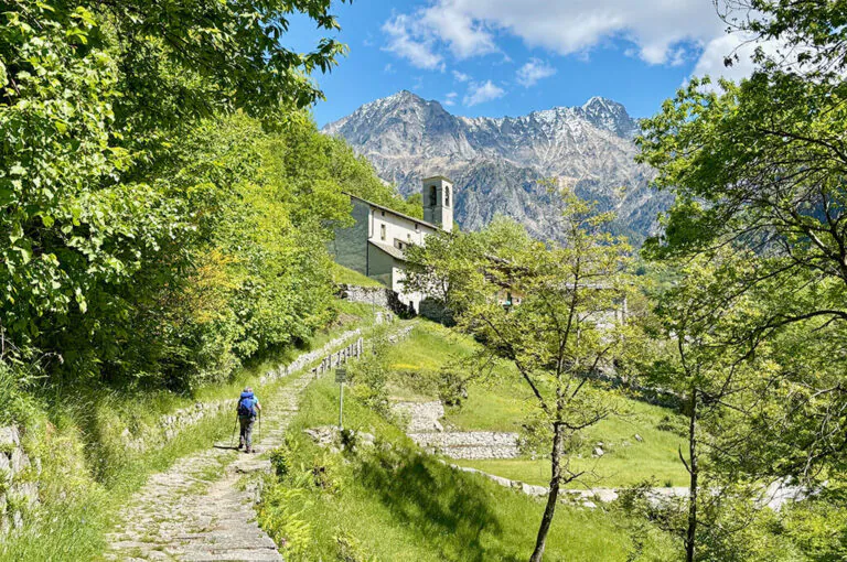 In val codera fino al rifugio brasca 06 arrivo a codera